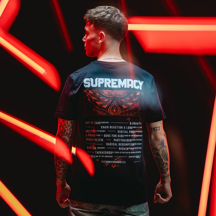 001. Supremacy Classics Line-up T-shirt